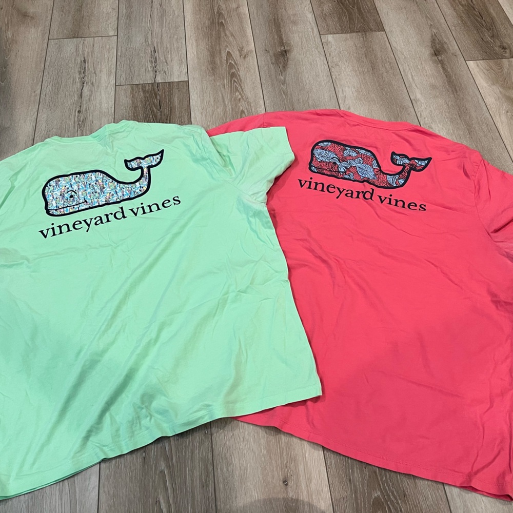 Vineyard Vines T-Shirts in Mint and Coral/Red